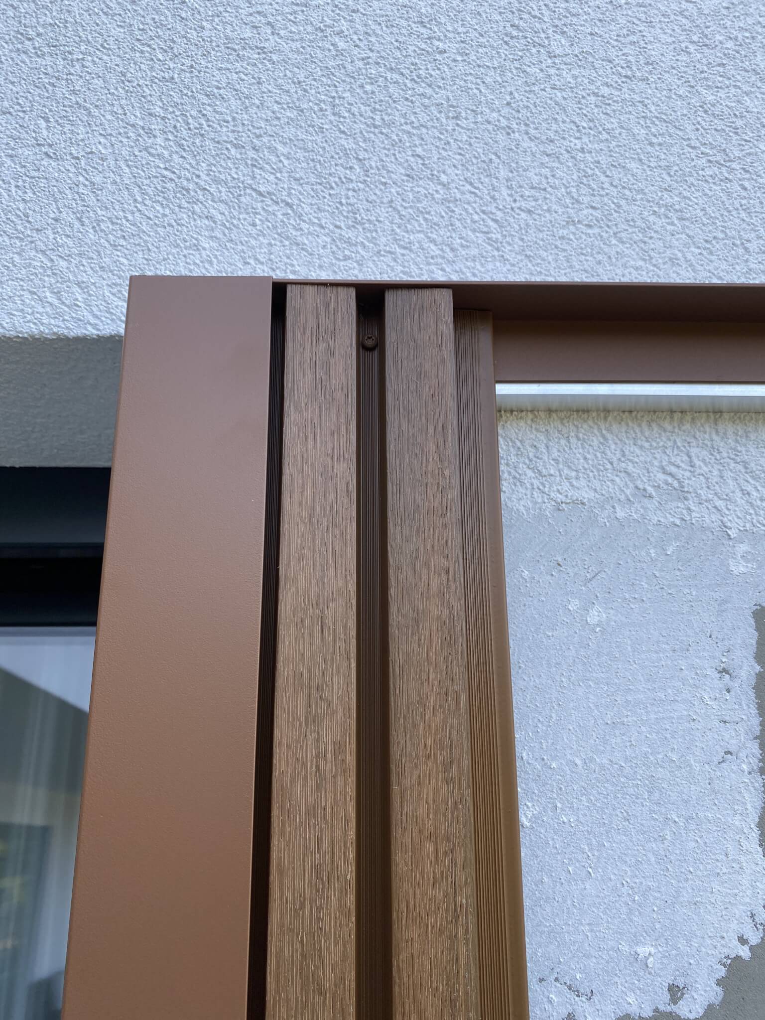 Lamelova fasada, lamelovy obklad na fasadu, Nemi Trade, WPC slovakia, Wood plast, WPC fasada, lamelový obklad na dom, lamelova brana, skrasli dom, WEO 35, WEO 60,WEO Classic lamely na dom, wpc lamely
