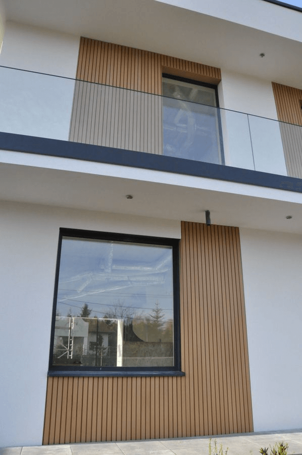 Lamelova fasada, lamelovy obklad na fasadu, Nemi Trade, WPC slovakia, Wood plast, WPC fasada, lamelový obklad na dom, lamelova brana, skrasli dom, WEO 35, WEO 60,WEO Classic lamely na dom, wpc lamely